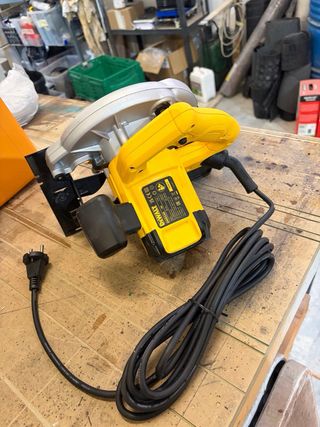 Sierra Circular DeWalt Nueva