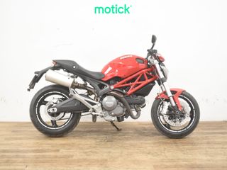 DUCATI MONSTER 696 (A2)