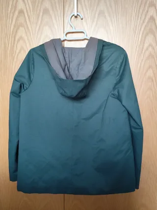 Chubasquero niña verde