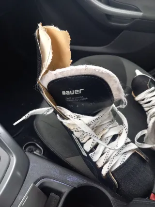 Pattini da hockey su ghiaccio Bauer taglia 41