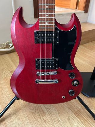 Guitarra Eléctrica Epiphone + Amplificador Yamaha