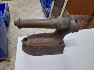 Plancha antigua de hierro