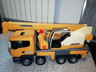 Camion Grua Bruder Liebherr