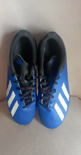 Botas de fútbol Adidas azules