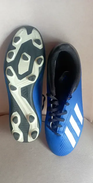 Botas de fútbol Adidas azules