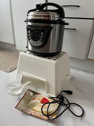 Olla programable Chef ¡oh! menaje. Muy buen estado