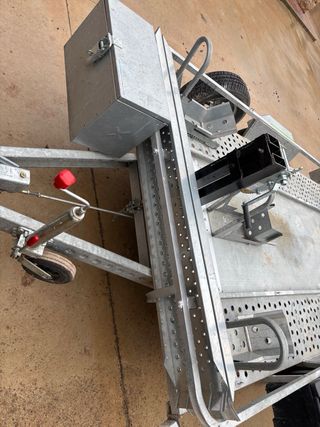 Remolque plataforma basculante