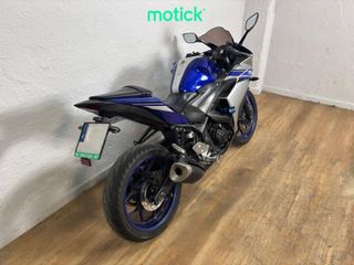 YAMAHA YZF R3