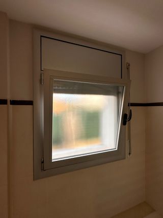 Ventana de aluminio