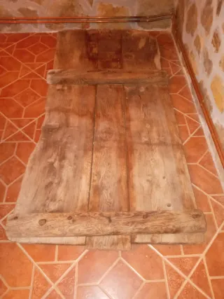 Trillo antiguo de madera