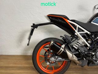 KTM DUKE 125
