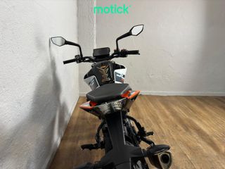 KTM DUKE 125