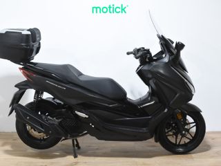 HONDA FORZA 125