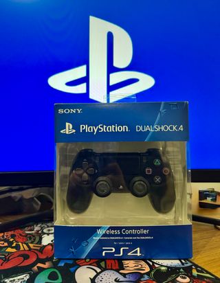 Mando DualShock 4 PS4 con Caja