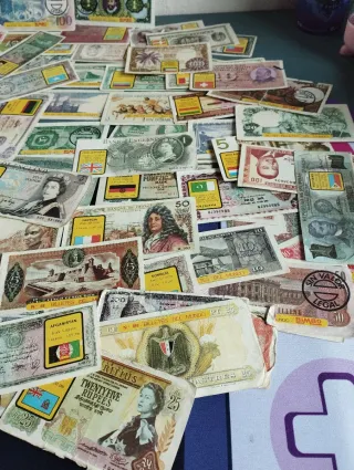 Colección de Billetes del Mundo Bimbo 1975