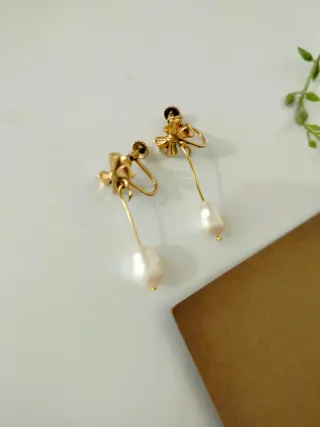 Pendientes antiguos modificados perla barroca