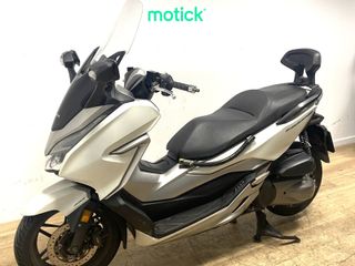 HONDA FORZA 300