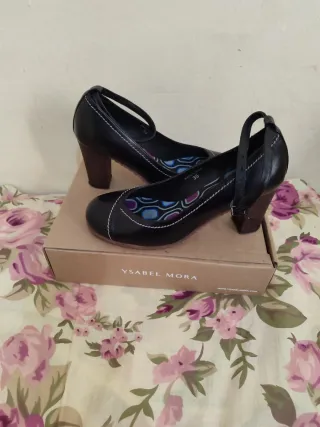 Zapatos de tacón marca Bata mujer Talla 36