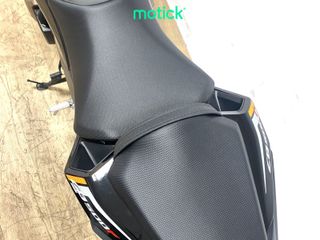 HONDA CB 500 F