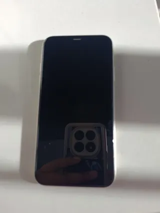 iPhone 11 64 GB Blanco