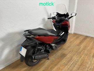 HONDA FORZA 125