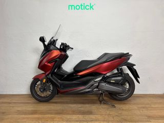 HONDA FORZA 125