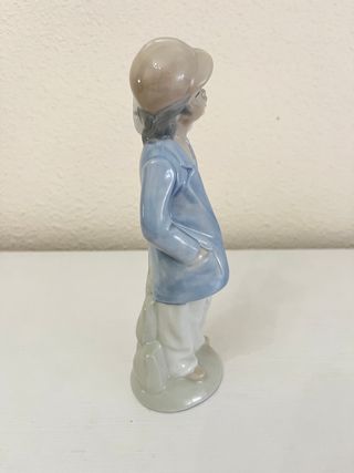 Figura Sango Niño Porcelana