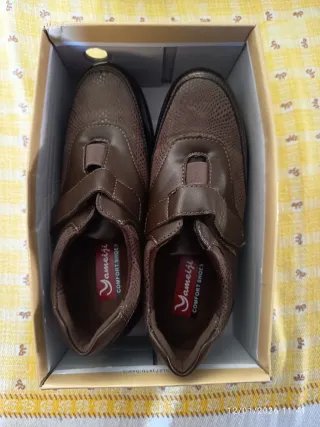 Zapatos Yameifi Marrones