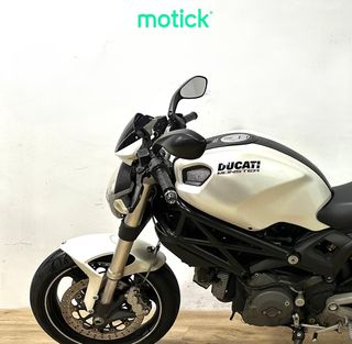 DUCATI MONSTER 696 (A)