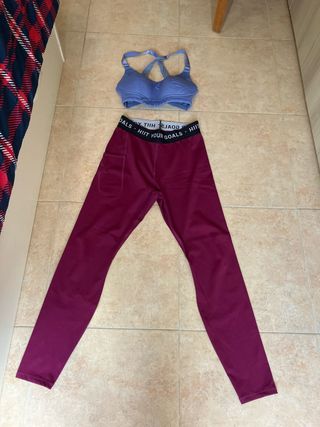 Conjunto deportivo Domyos azul y morado