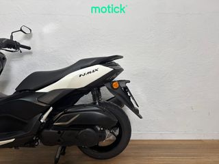 YAMAHA NMAX 125