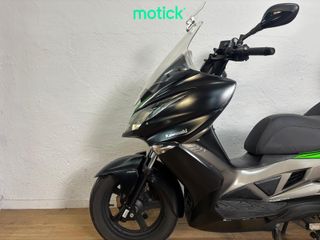 KAWASAKI J300