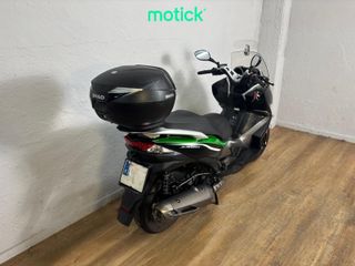 KAWASAKI J300