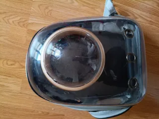 Transportín para gato o perro con burbuja