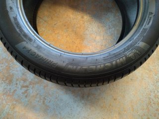 Neumático Michelin 215/55 R17 98W