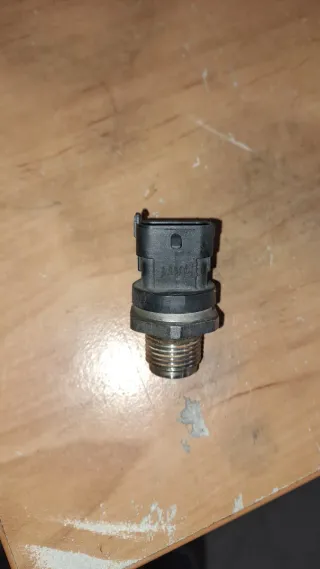 Repuesto Camión Bosch 0445224030