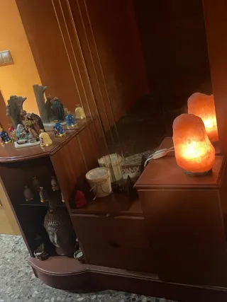 Mueble recibidor con espejo,madera ,escucho oferta