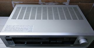 Amplificador JVC A-X30 - 40W (1982)