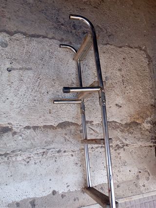 Escalera plegable para barco