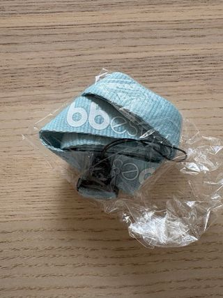 Vigilabebés bbest blanco y azul