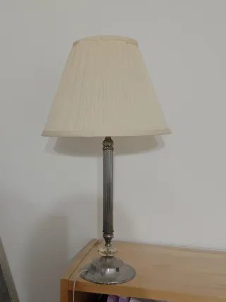 Lámpara de mesa decorativa