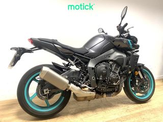 YAMAHA MT-10