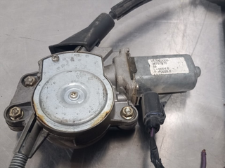 ELEVALUNAS DELANTERO DERECHO ALFA ROMEO 145 46751