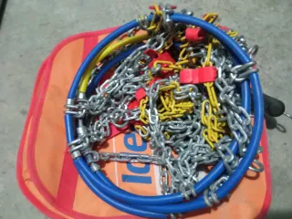 Cadenas y fundas para nieve.Precio del pack
