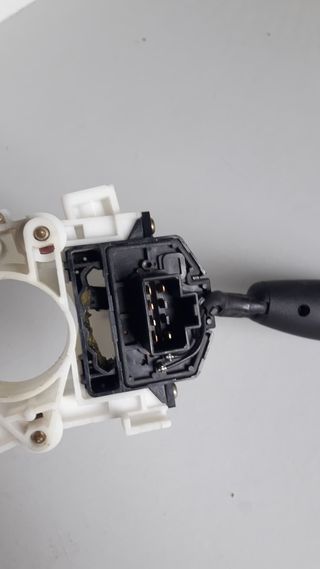 Mando Limpiaparabrisas - nissan cabstar