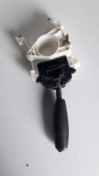 Mando Limpiaparabrisas - nissan cabstar