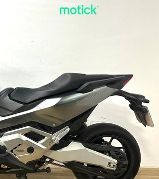 HONDA FORZA 750 (A)