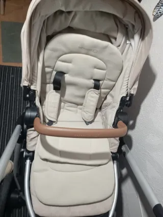 Carro Bebé Confort Adorra Trío Beige