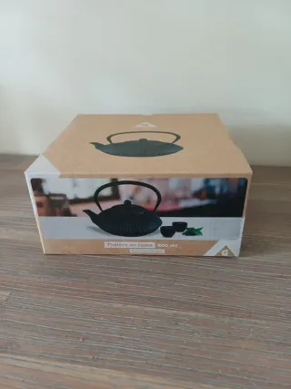 Tetera de hierro fundido