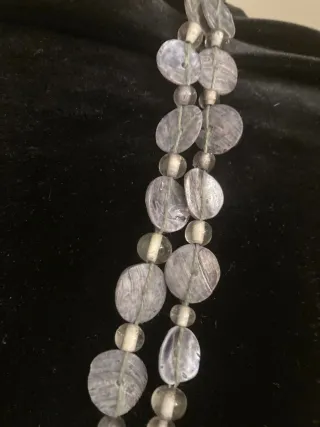 Collar vintage nácar gris